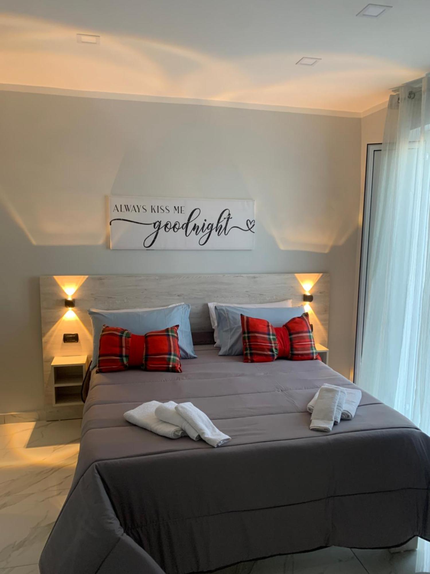 Fortunato'S Home Neapol Zewnętrze zdjęcie